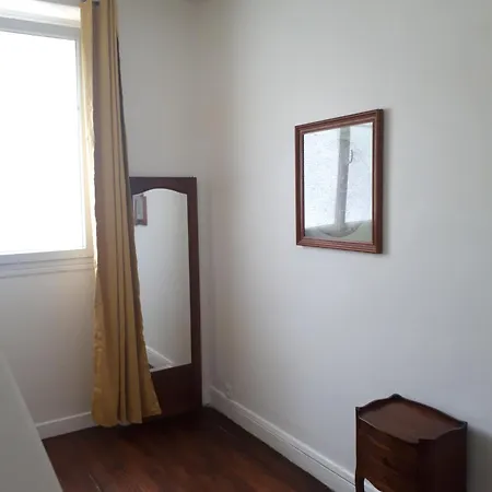 - Parisian Alloggio in famiglia